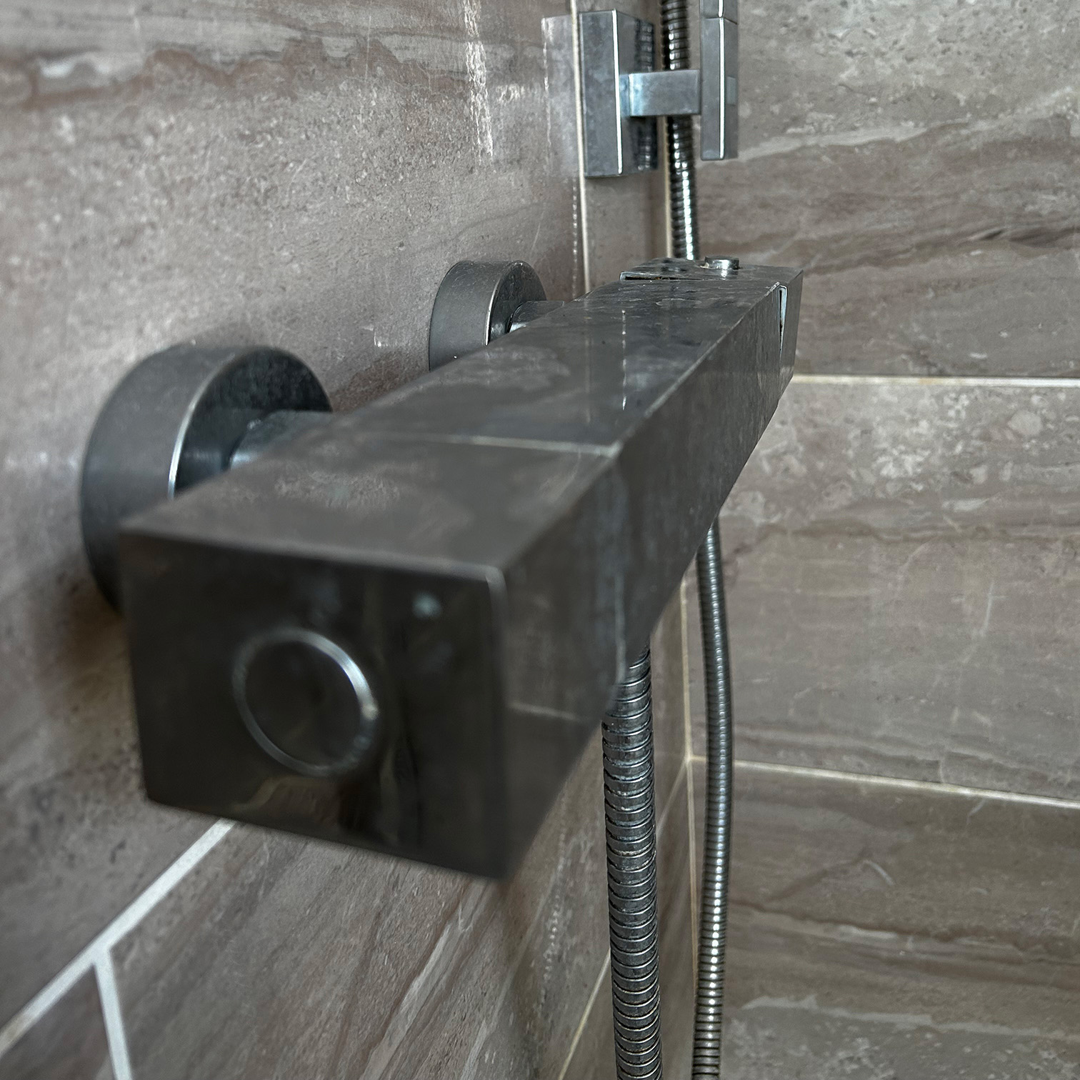 Limescale Removal Image 5